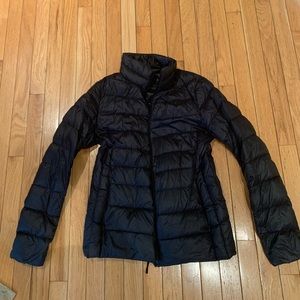 Uniqlo ultra light down jacket